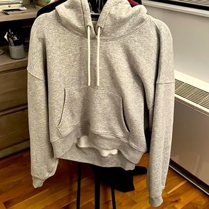 Gap. Light Grey, Cropped sweatshirt